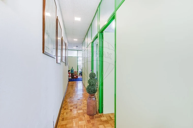 Loja para Venda em Santa Maria e São Miguel, São Martinho, São Pedro Penaferrim Foto 14