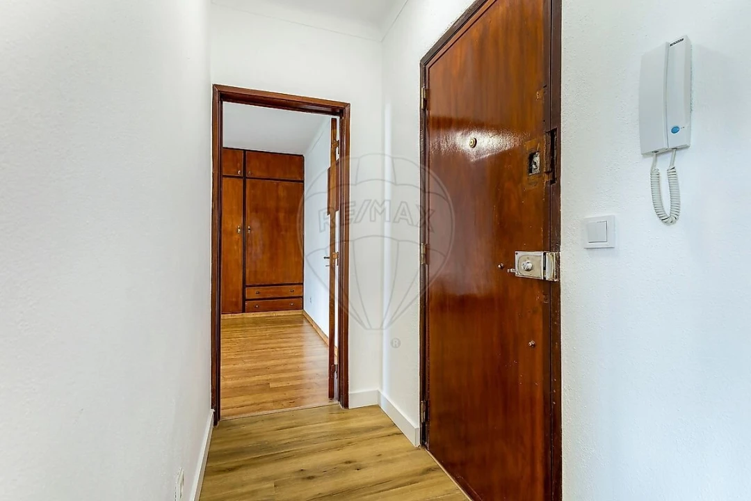 Apartamento T1 para Venda em Cascais e Estoril Foto 6