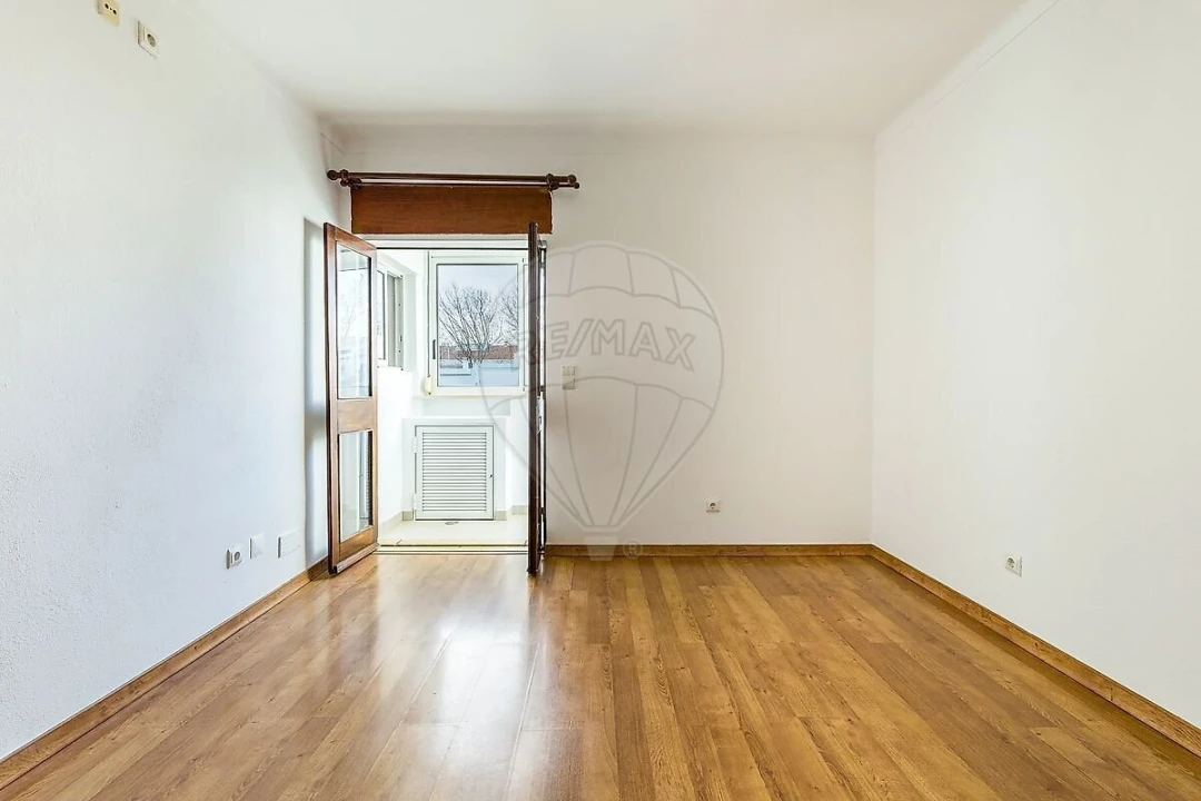 Apartamento T1 para Venda em Cascais e Estoril Foto 16