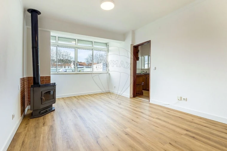 Apartamento T1 para Venda em Cascais e Estoril Foto 7