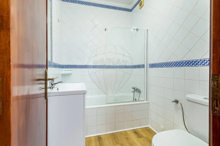 Apartamento T1 para Venda em Cascais e Estoril Foto 18