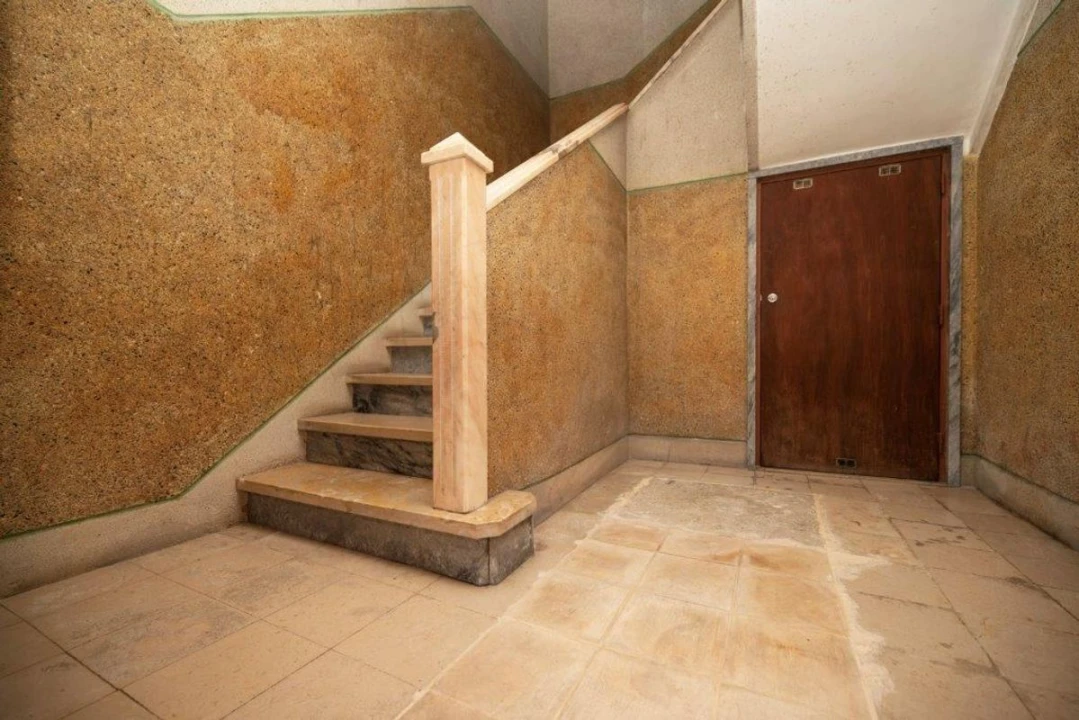 Apartamento T1 para Venda em Pontinha e Famões Foto 34