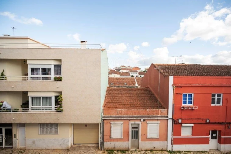 Apartamento T1 para Venda em Pontinha e Famões Foto 29