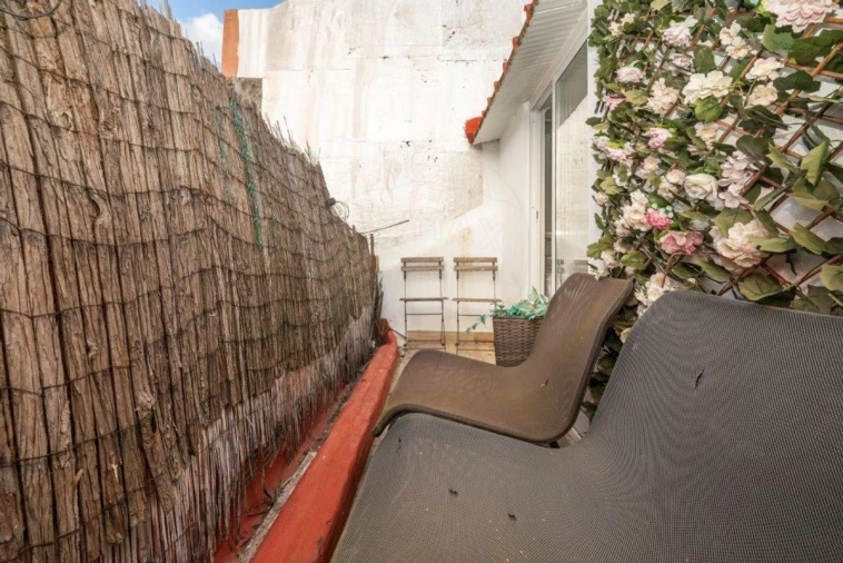 Apartamento T1 para Venda em Pontinha e Famões Foto 18