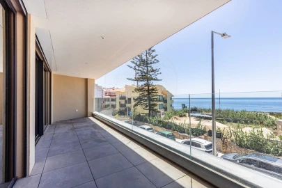 Apartamento T3 para Venda em Carcavelos e Parede