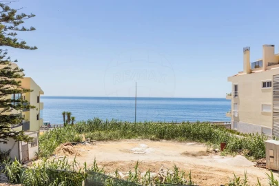 Apartamento T3 para Venda em Carcavelos e Parede