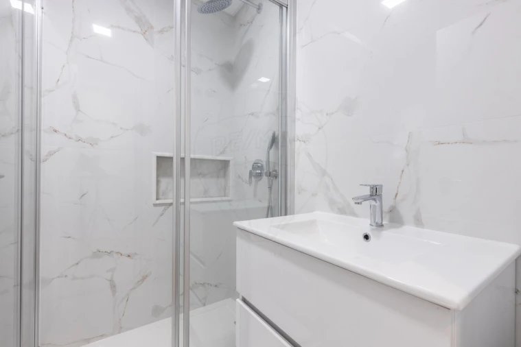 Apartamento T3 para Venda em Carcavelos e Parede Foto 15