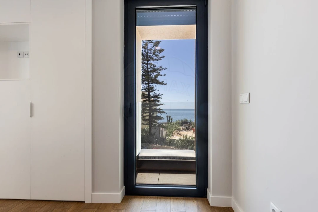 Apartamento T3 para Venda em Carcavelos e Parede Foto 22