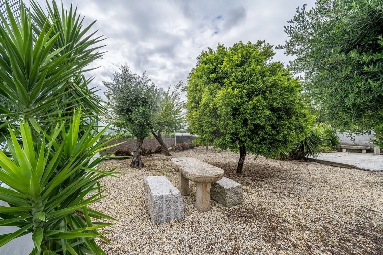 Moradia T4 para Venda em Cerdal Foto 6