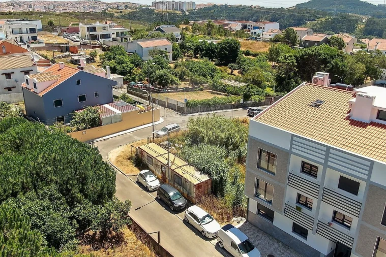 Terreno para Venda em Queluz e Belas Foto 6