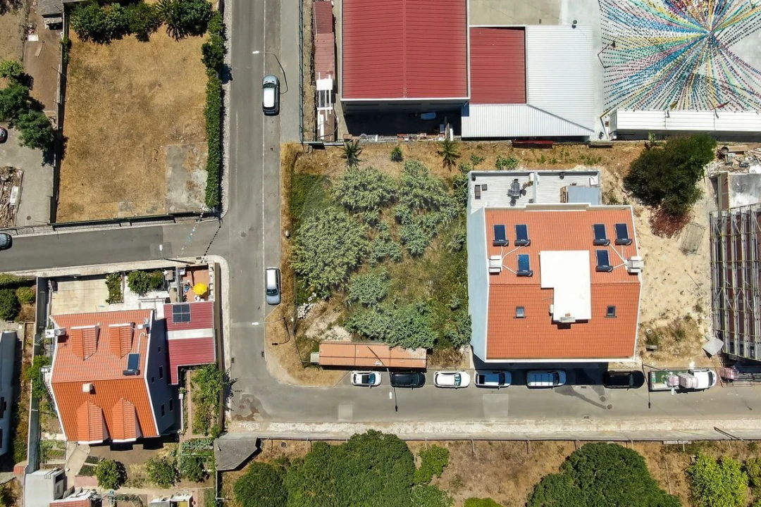 Terreno para Venda em Queluz e Belas Foto 2