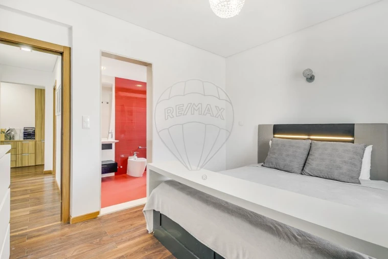 Apartamento T3 para Venda em Santo António dos Cavaleiros e Frielas Foto 20