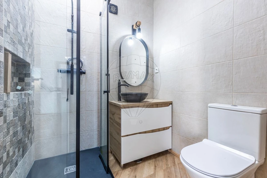 Apartamento T1 para Venda em Almada, Cova da Piedade, Pragal e Cacilhas Foto 19