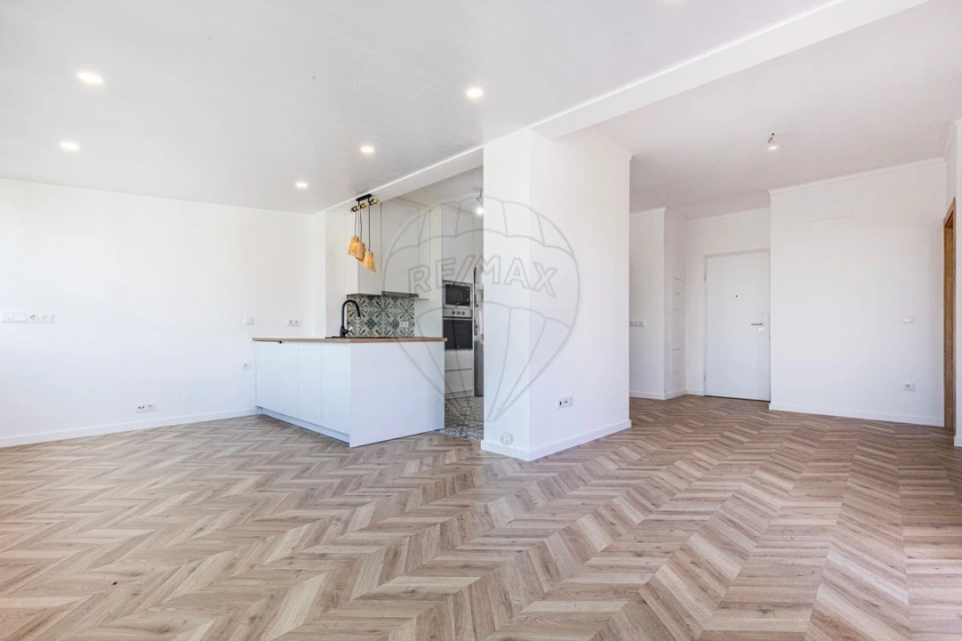 Apartamento T1 para Venda em Almada, Cova da Piedade, Pragal e Cacilhas Foto 7