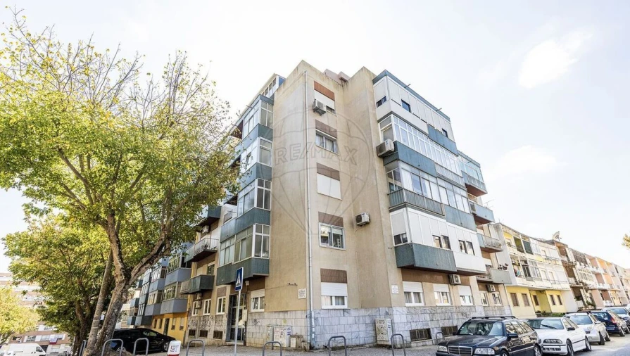 Apartamento T1 para Venda em Almada, Cova da Piedade, Pragal e Cacilhas Foto 29