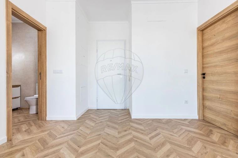 Apartamento T1 para Venda em Almada, Cova da Piedade, Pragal e Cacilhas Foto 21