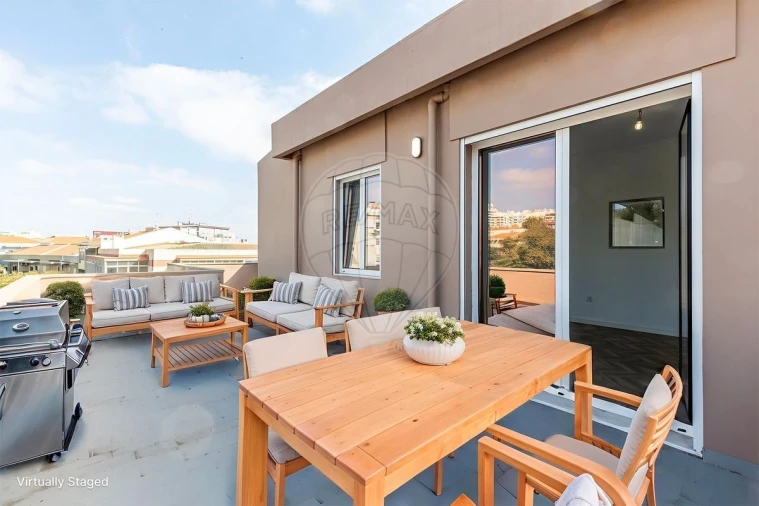 Apartamento T1 para Venda em Almada, Cova da Piedade, Pragal e Cacilhas Foto 1