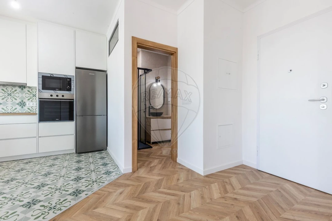 Apartamento T1 para Venda em Almada, Cova da Piedade, Pragal e Cacilhas Foto 22