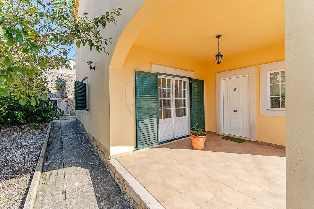 Moradia T3 para Venda em Alhandra, São João dos Montes e Calhandriz Foto 2