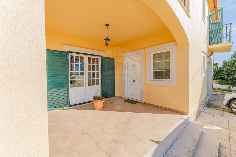 Moradia T3 para Venda em Alhandra, São João dos Montes e Calhandriz