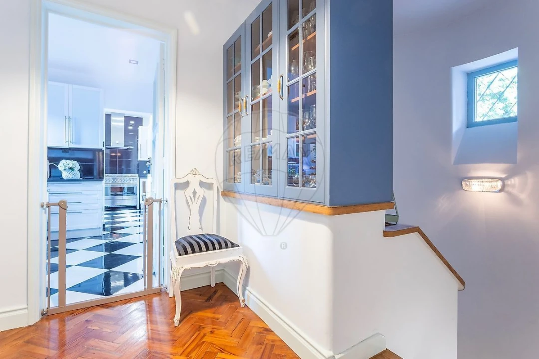 Moradia T6 para Venda em Cascais e Estoril Foto 36