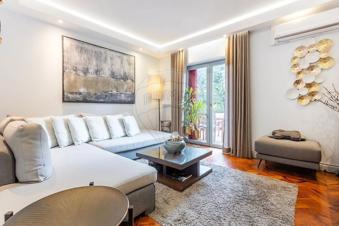 Moradia T6 para Venda em Cascais e Estoril Foto 23