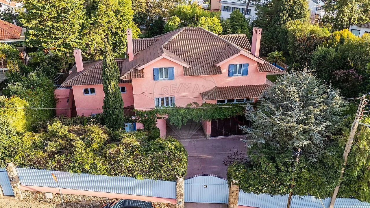 Moradia T6 para Venda em Cascais e Estoril Foto 2