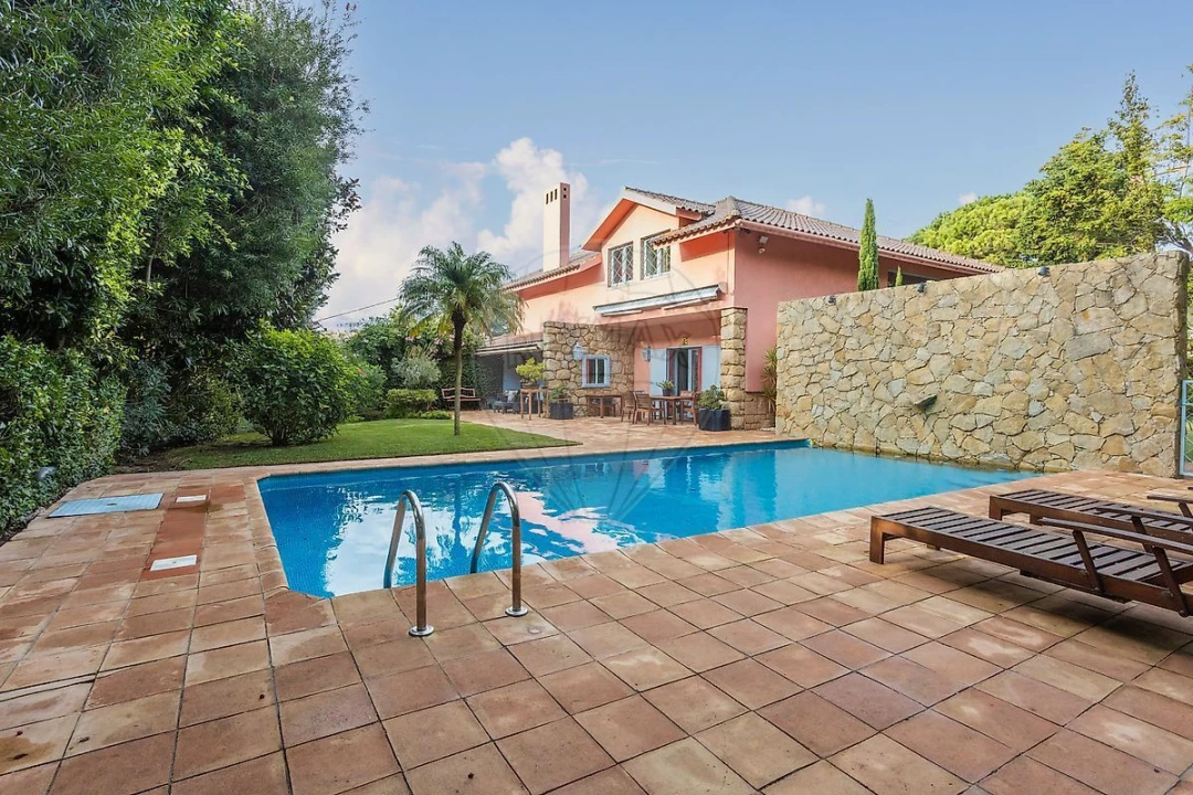 Moradia T6 para Venda em Cascais e Estoril Foto 12