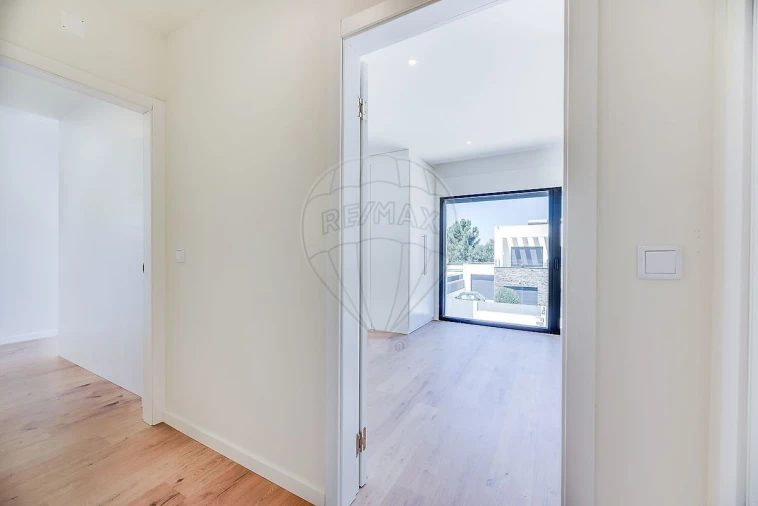 Moradia T5 para Venda em Azeitão (São Lourenço e São Simão) Foto 21