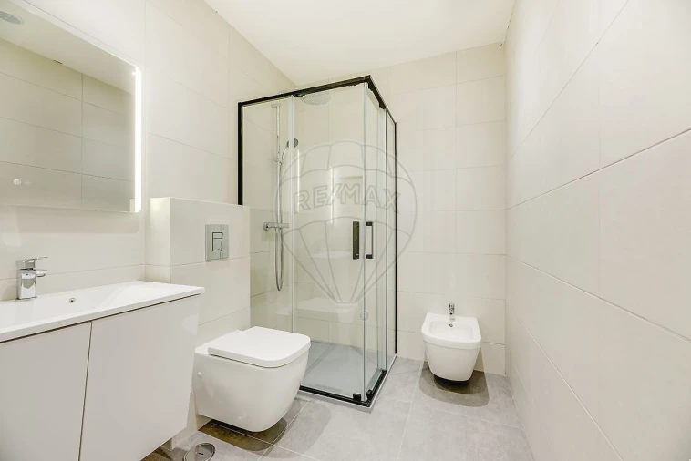 Moradia T5 para Venda em Azeitão (São Lourenço e São Simão) Foto 22