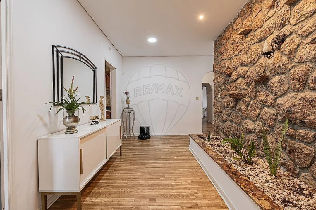 Moradia T11 para Venda em Azeitão (São Lourenço e São Simão) Foto 14