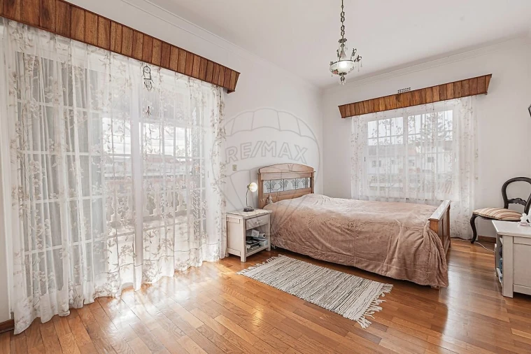 Moradia T11 para Venda em Azeitão (São Lourenço e São Simão) Foto 34