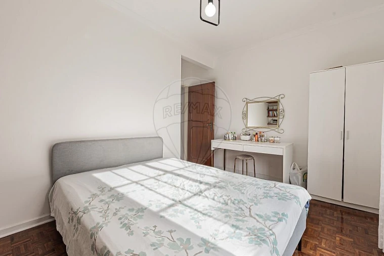 Moradia T11 para Venda em Azeitão (São Lourenço e São Simão) Foto 6