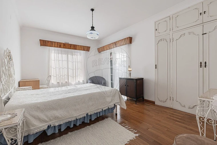 Moradia T11 para Venda em Azeitão (São Lourenço e São Simão) Foto 48