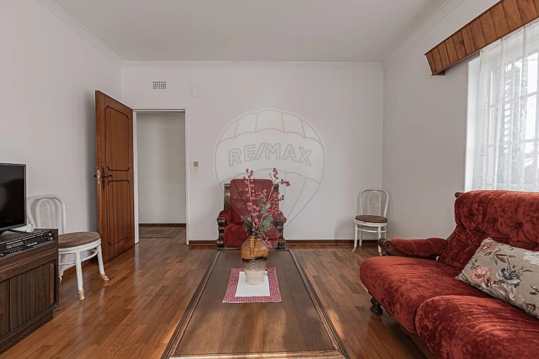 Moradia T11 para Venda em Azeitão (São Lourenço e São Simão) Foto 32