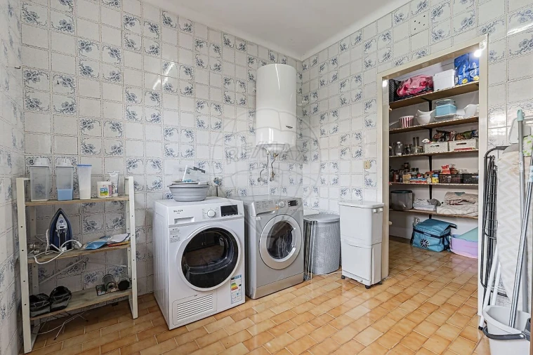 Moradia T11 para Venda em Azeitão (São Lourenço e São Simão) Foto 23