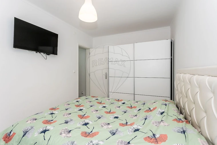 Apartamento T5 para Venda em Agualva e Mira-Sintra Foto 18