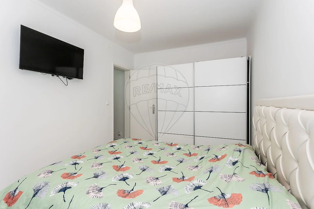 Apartamento T5 para Venda em Agualva e Mira-Sintra Foto 18