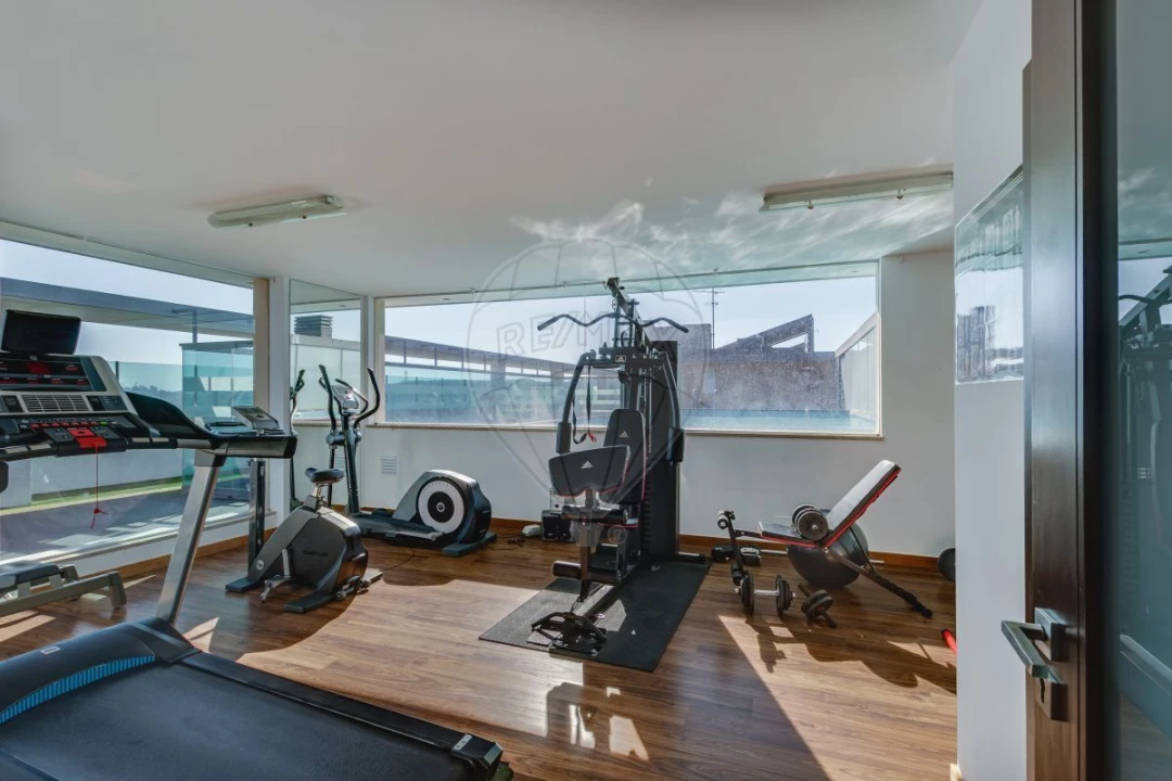 Apartamento T2 para Venda em Pontinha e Famões Foto 21