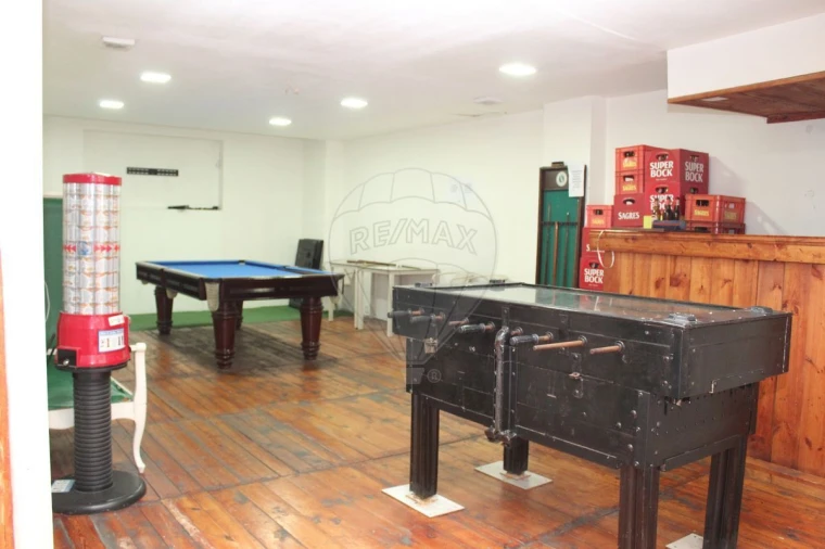 Loja para Venda em Massamá e Monte Abraão Foto 8