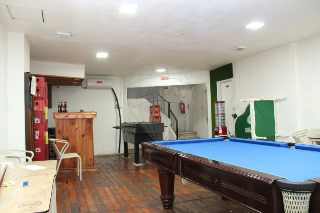 Loja para Venda em Massamá e Monte Abraão Foto 9