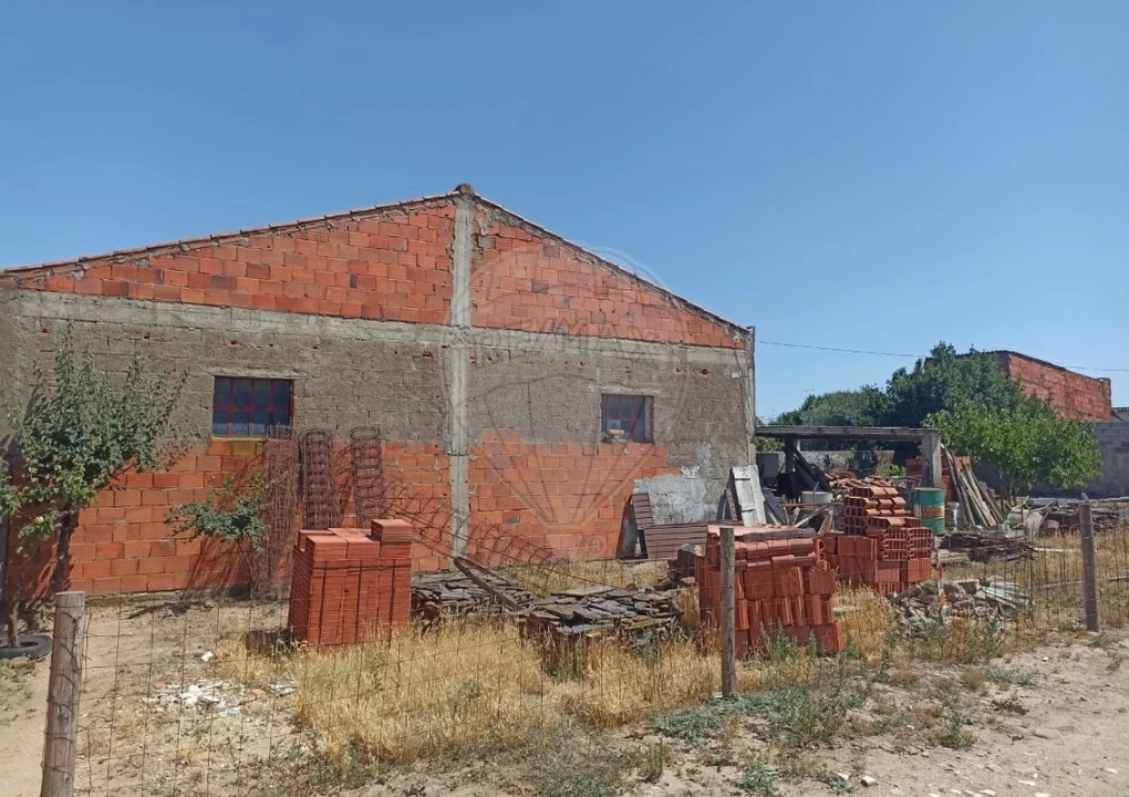 Armazém para Venda em Campo e Campinho Foto 14