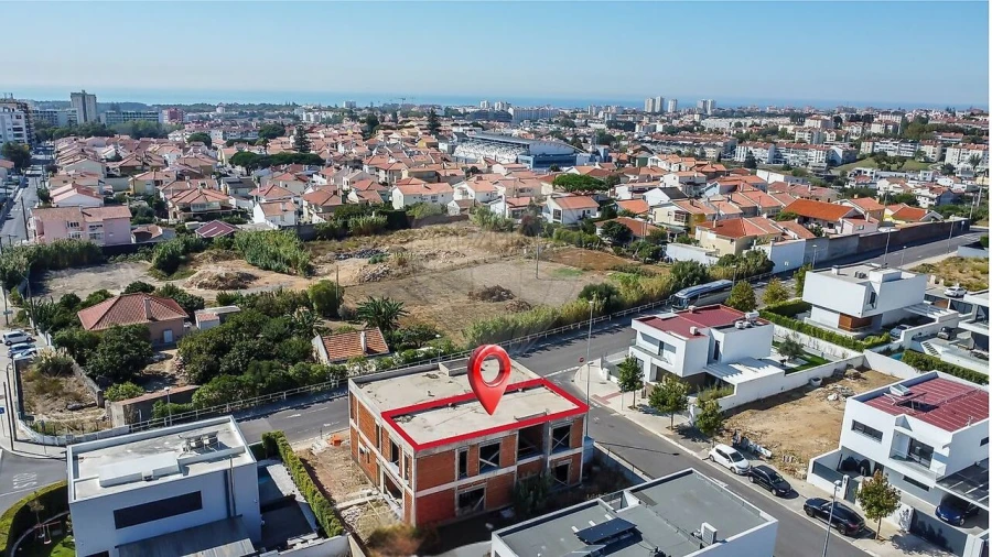 Moradia T4 para Venda em Carcavelos e Parede Foto 4