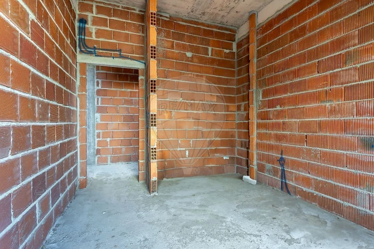 Moradia T4 para Venda em Carcavelos e Parede Foto 6