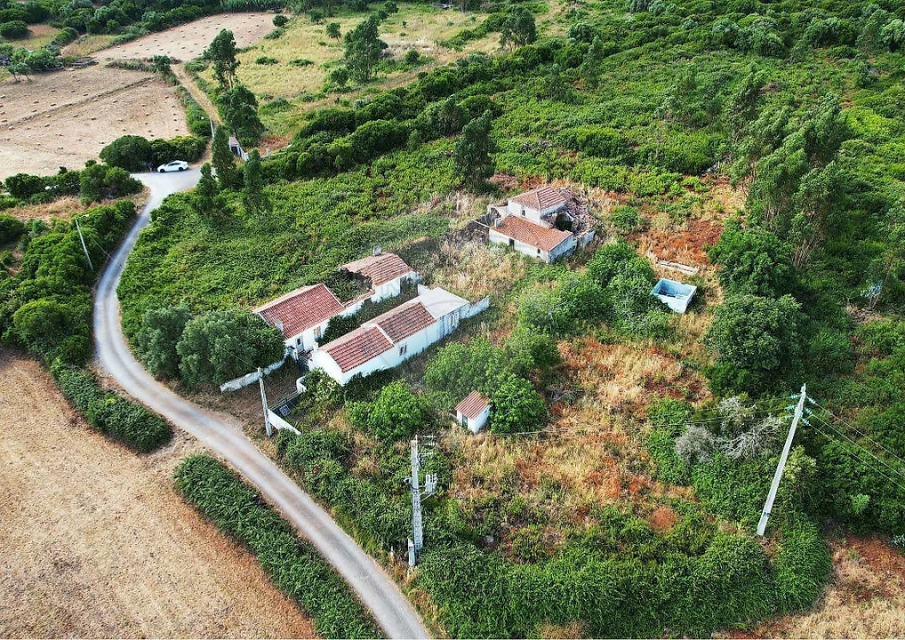 Terreno para Venda em Santo Antão e São Julião do Tojal Foto 11
