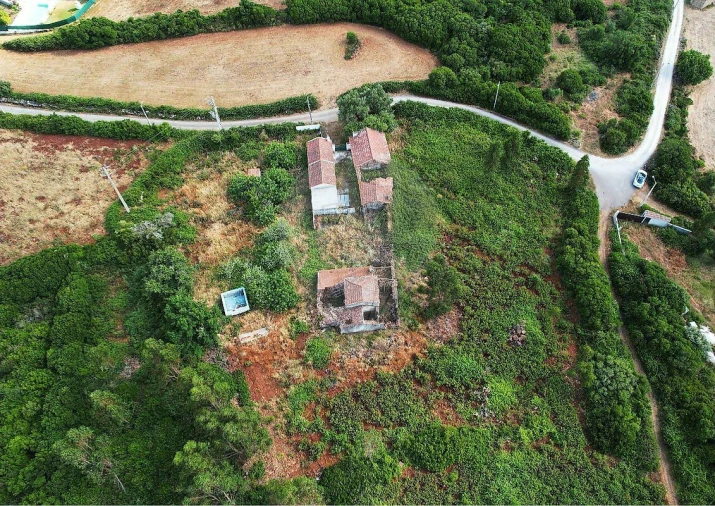 Terreno para Venda em Santo Antão e São Julião do Tojal Foto 6