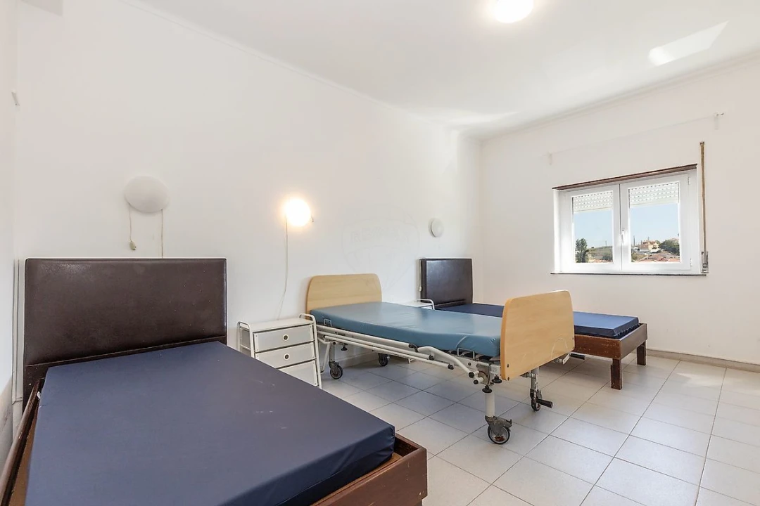 Loja para Arrendamento em Lourinhã e Atalaia Foto 29