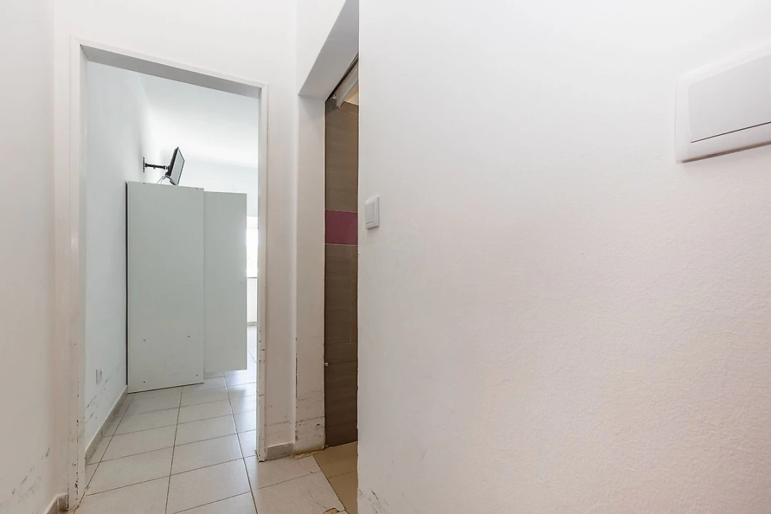 Loja para Arrendamento em Lourinhã e Atalaia Foto 32