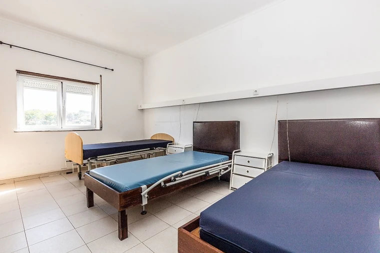 Loja para Arrendamento em Lourinhã e Atalaia Foto 39