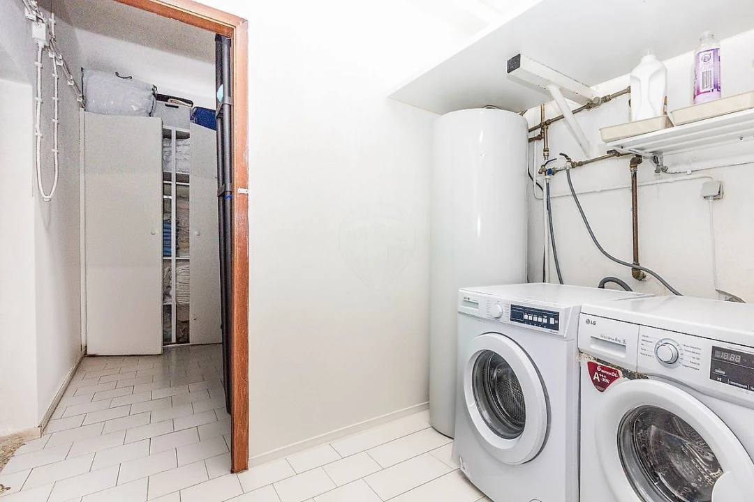 Loja para Arrendamento em Lourinhã e Atalaia Foto 16